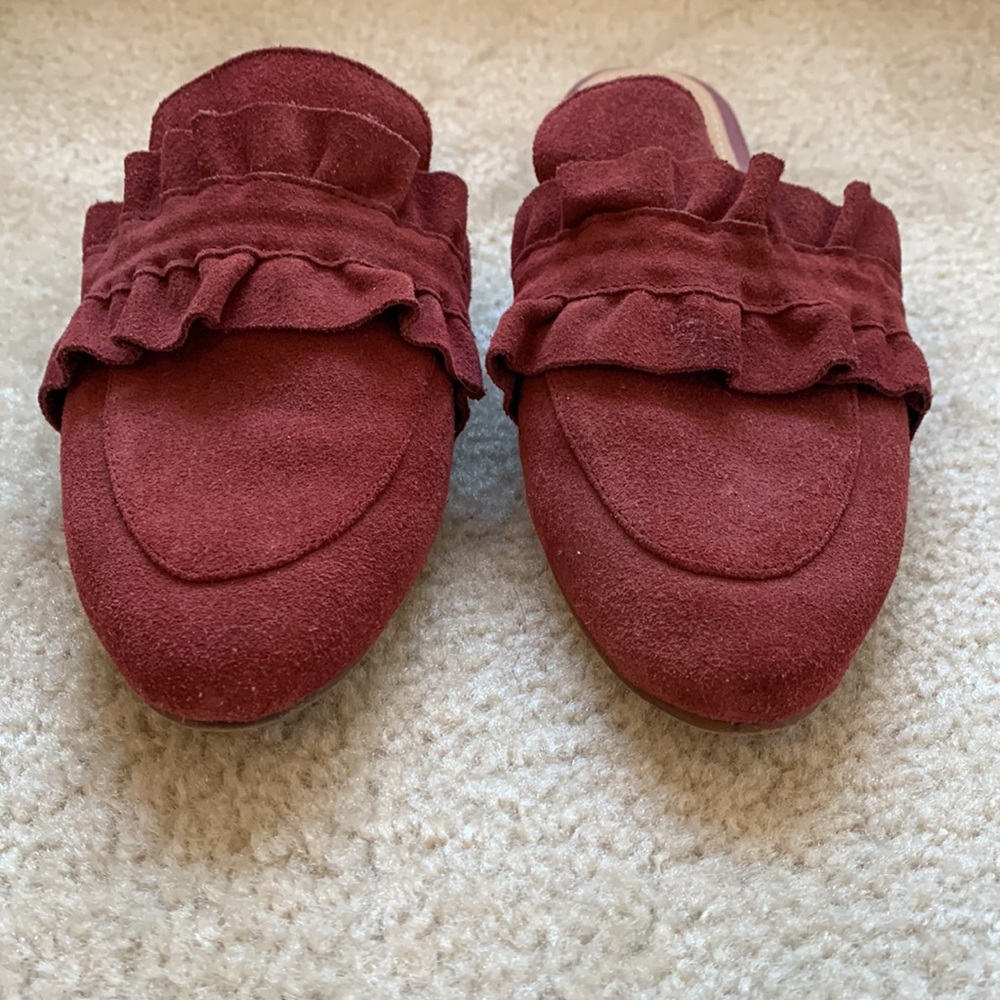 Kaanas Palermo Ruffled Slides - Picture 3 of 5